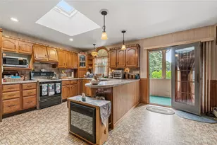 2473 New York Ave, Melville, NY 11747 - Photo 9