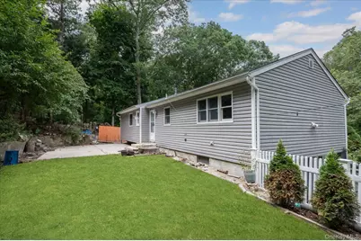 6 Valleywood Road, Smithtown, NY 11787 - Photo 21