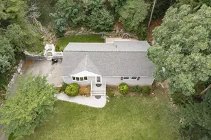 6 Valleywood Rd, Smithtown, NY 11787 - Photo 3