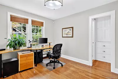 88 Knollwood Avenue, Huntington, NY 11743 - Photo 15