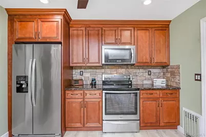 460 Amsterdam Avenue, Patchogue, NY 11772 - Photo 7