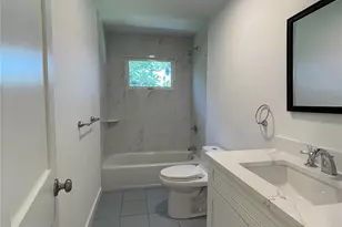 164 Elmwood St, Valley Stream, NY 11581 - Photo 13