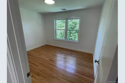 164 Elmwood Street, Valley Stream, NY 11581 - Photo 11