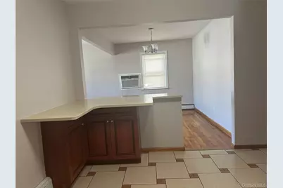 8 Miriam Street #1, Valley Stream, NY 11581 - Photo 7