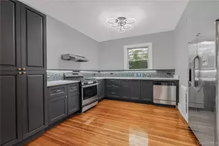 5610 Post Rd, Bronx, NY 10471 - Photo 7