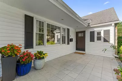 11 Winchcombe Way, Scarsdale, NY 10583 - Photo 3