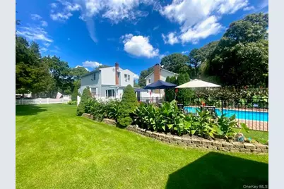 32 Pine Street, Selden, NY 11784 - Photo 19