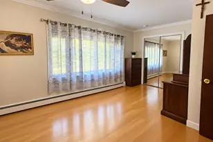 32 Pine St, Selden, NY 11784 - Photo 9