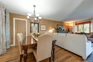 10 Stonehurst Cir S, Centereach, NY 11720 - Photo 9