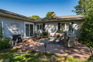10 Stonehurst Cir S, Centereach, NY 11720 - Photo 27