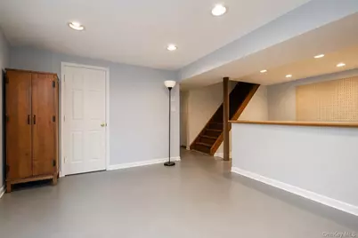 947 Bard Avenue, New York, NY 10301 - Photo 15