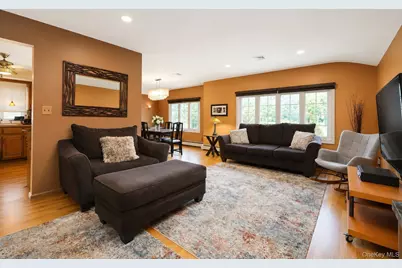947 Bard Avenue, New York, NY 10301 - Photo 3