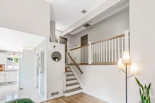 1 Rutgers St, Smithtown, NY 11787 - Photo 9