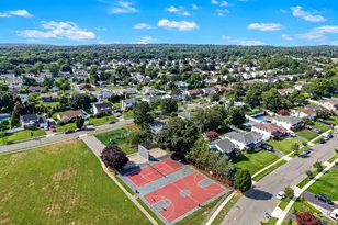 1 Rutgers St, Smithtown, NY 11787 - Photo 37