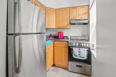 32-60 43rd Street #2F, Astoria, NY 11103 - Photo 5