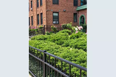 83-00 Talbot Street #7D, Kew Gardens, NY 11415 - Photo 3
