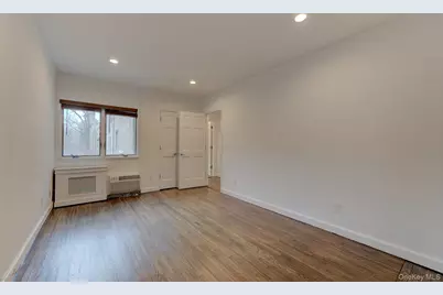 215 Middle Neck Road #2-2B, Great Neck, NY 11021 - Photo 15