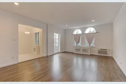 215 Middle Neck Road #2-2B, Great Neck, NY 11021 - Photo 9