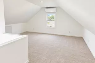 60 Howard Ave, Copiague, NY 11726 - Photo 5