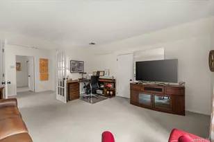 53 Willow Ridge Dr, Smithtown, NY 11787 - Photo 33