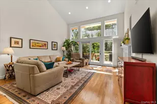 53 Willow Ridge Dr, Smithtown, NY 11787 - Photo 5