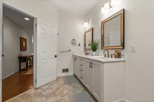 53 Willow Ridge Dr, Smithtown, NY 11787 - Photo 25