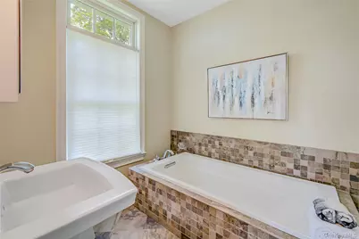 580 Basin Road, Southold, NY 11971 - Photo 35