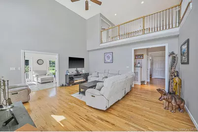 4 Holly Lane, Nissequogue, NY 11780 - Photo 13