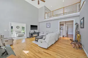 4 Holly Ln, Nissequogue, NY 11780 - Photo 13