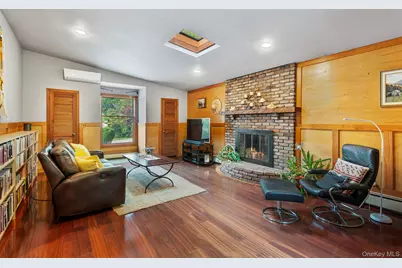4 Hill Dale Avenue, Miller Place, NY 11764 - Photo 17