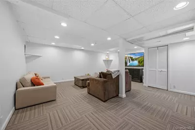 55 Mill Plain Road #12-1, Danbury, CT 06811 - Photo 25