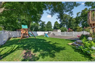 182 School Street, Oyster Bay, NY 11771 - Photo 7