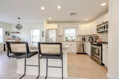 108 Neptune Boulevard #Upper, Long Beach, NY 11561 - Photo 9