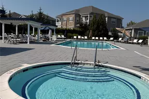 178 Summer Cir, East Northport, NY 11731 - Photo 35