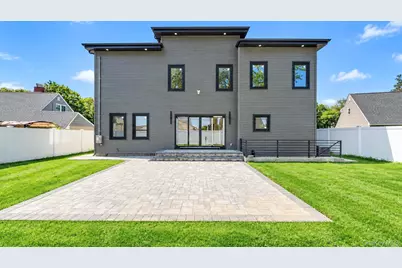 79 Greenbelt Lane, Levittown, NY 11756 - Photo 31