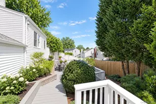245 Old Mamaroneck Rd, White Plains, NY 10605 - Photo 5