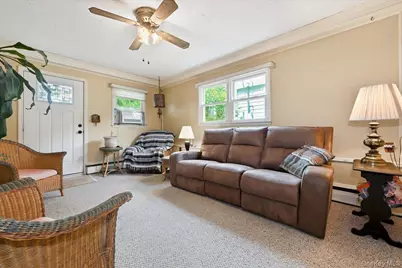 37 Cherry Street, Massapequa, NY 11758 - Photo 3