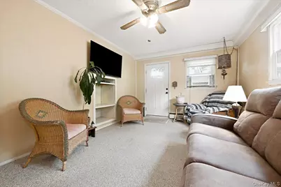 37 Cherry Street, Massapequa, NY 11758 - Photo 5