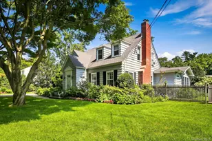 18 Matinecock Ln, Locust Valley, NY 11560 - Photo 37