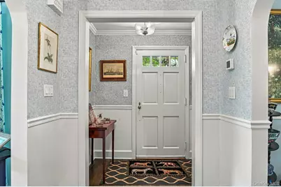 18 Matinecock Lane, Locust Valley, NY 11560 - Photo 5