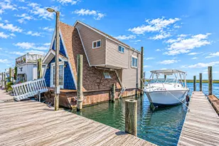 220 Shore Rd, Seaford, NY 11783 - Photo 5