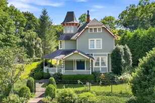 534 Main St, Northport, NY 11768 - Photo 43