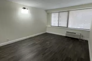 15 Stewart Pl, White Plains, NY 10603 - Photo 13