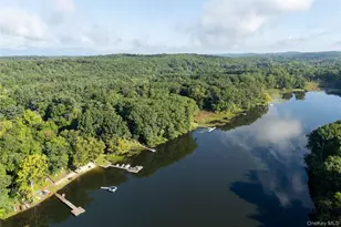 303 Sepasco Lake Dr, Rhinebeck, NY 12572 - Photo 3