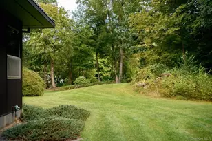 8 Sarah Ct, Rhinebeck, NY 12572 - Photo 31