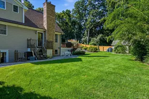 24 Sylvan Ln, Miller Place, NY 11764 - Photo 3