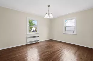 79-53 267th St, Glen Oaks, NY 11004 - Photo 9