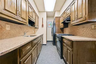 130-01 227th St, Springfield Gardens, NY 11413 - Photo 7