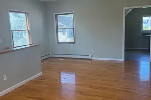 57 Prospect St, Babylon, NY 11702 - Photo 5