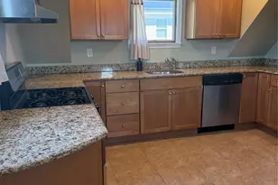 57 Prospect St, Babylon, NY 11702 - Photo 9